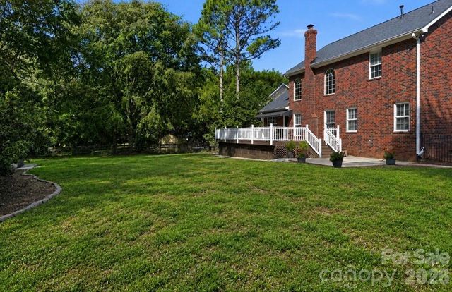 15704 Framingham Lane, Huntersville, NC 28078