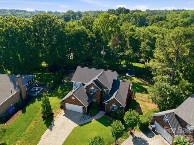 15704 Framingham Lane, Huntersville, NC 28078