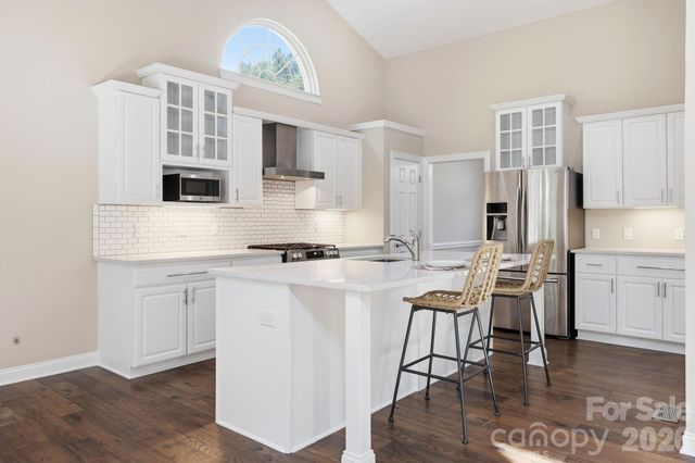 15704 Framingham Lane, Huntersville, NC 28078
