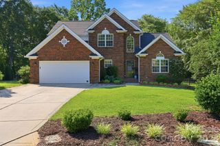15704 Framingham Lane, Huntersville, NC 28078