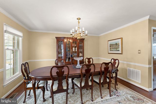 20 N LOWERY CT, Sterling, VA 20165