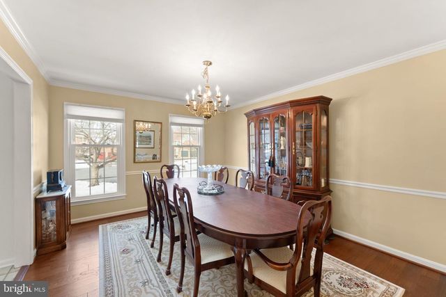 20 N LOWERY CT, Sterling, VA 20165