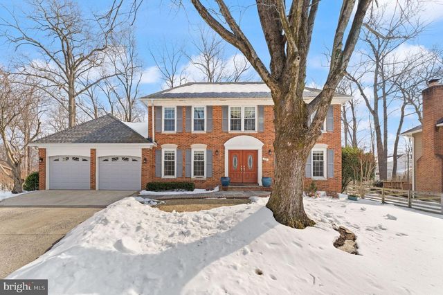 20 N LOWERY CT, Sterling, VA 20165