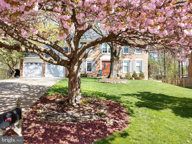 20 N LOWERY CT, Sterling, VA 20165