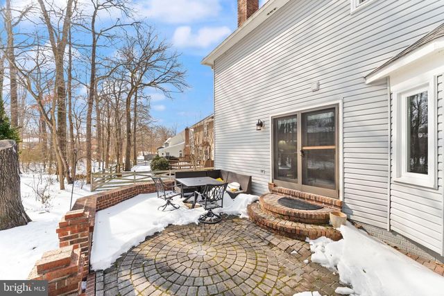 20 N LOWERY CT, Sterling, VA 20165