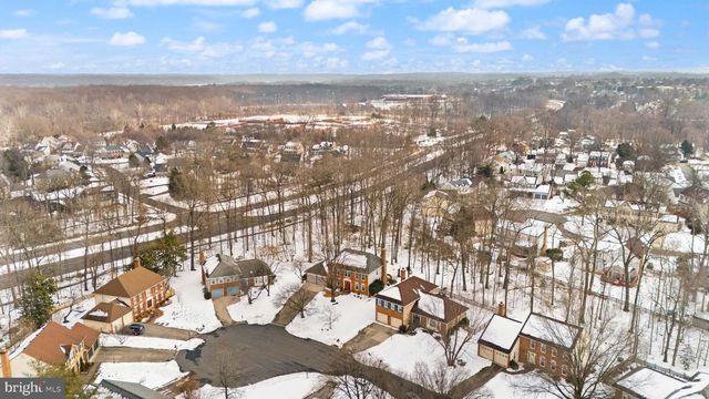 20 N LOWERY CT, Sterling, VA 20165