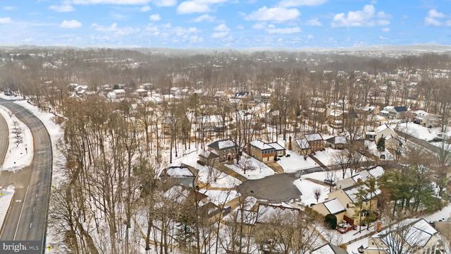 20 N LOWERY CT, Sterling, VA 20165