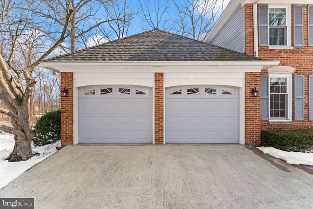 20 N LOWERY CT, Sterling, VA 20165