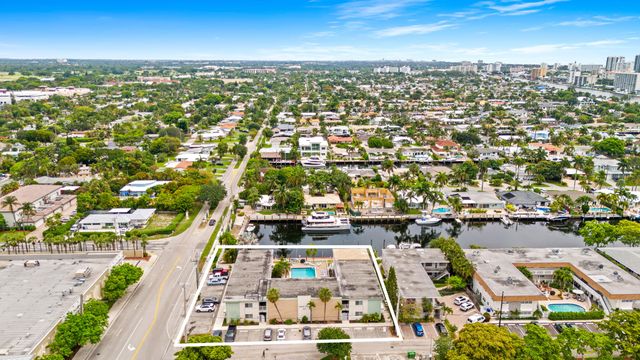 2601 NE 1st Street 17, Pompano Beach, FL 33062