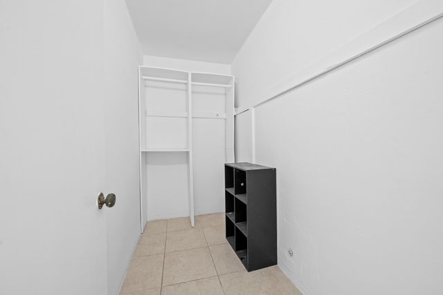 2601 NE 1st Street 17, Pompano Beach, FL 33062