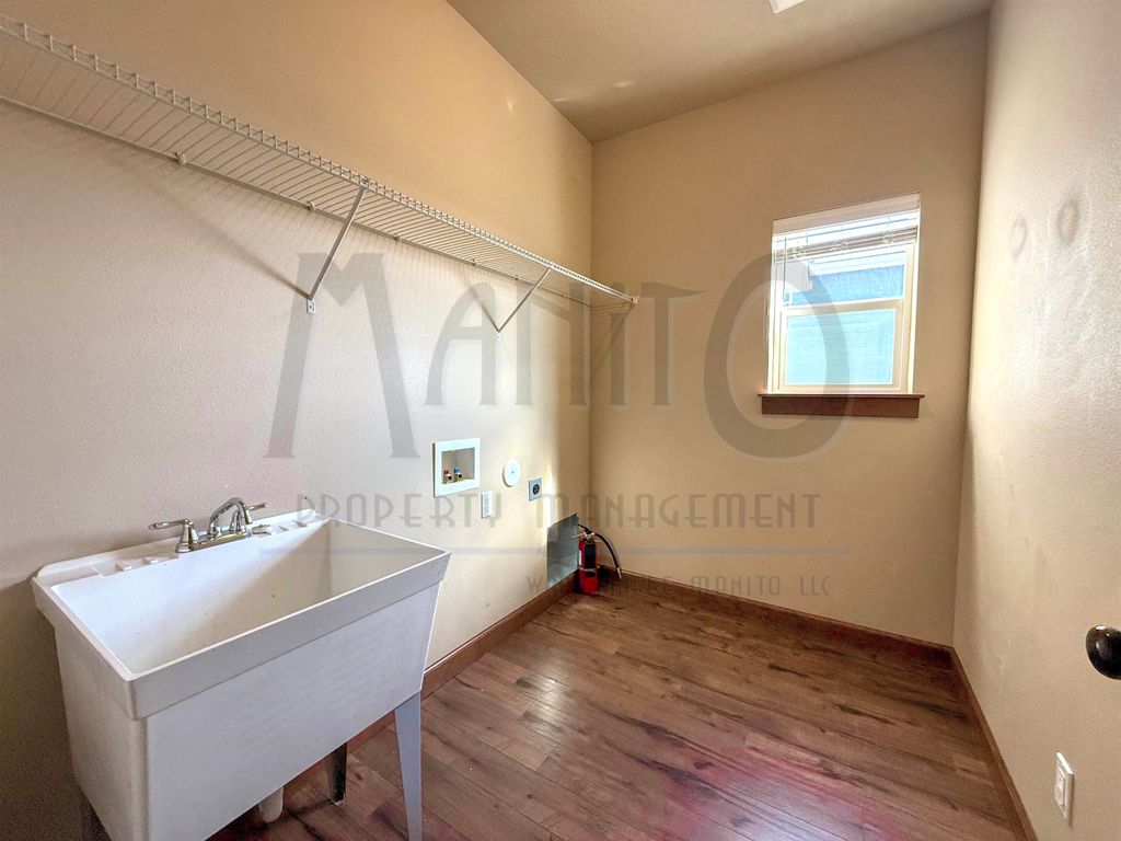 8607 N Upper Mayes Ln, Spokane, WA 99208 photo 29