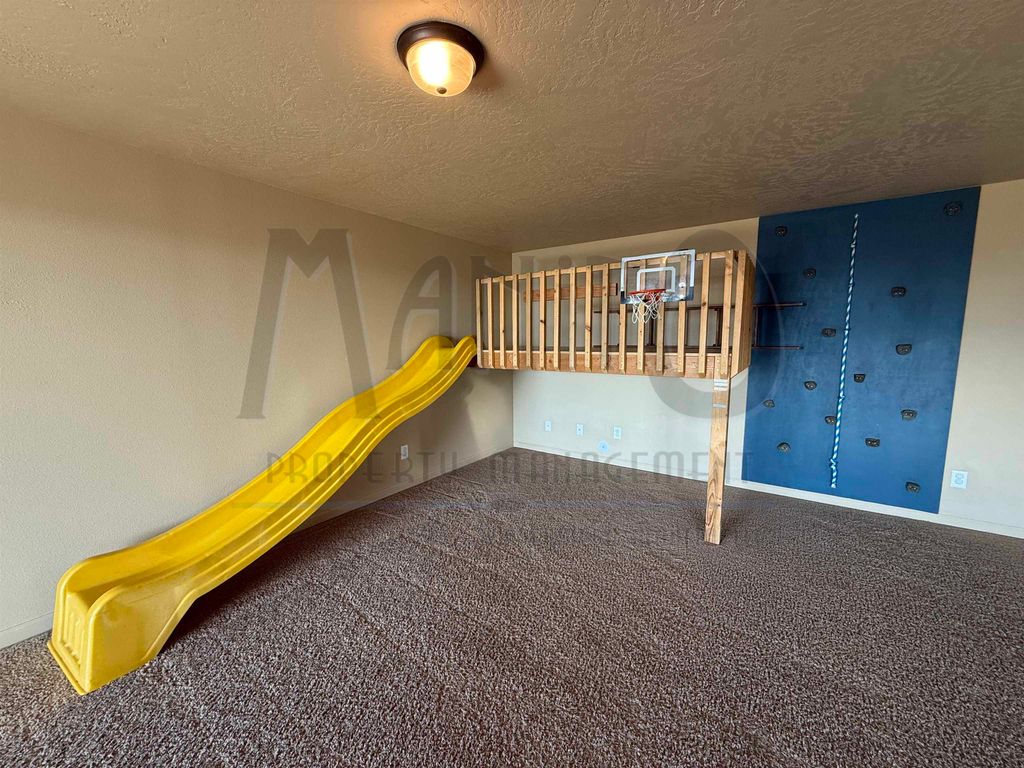 8607 N Upper Mayes Ln, Spokane, WA 99208 photo 33