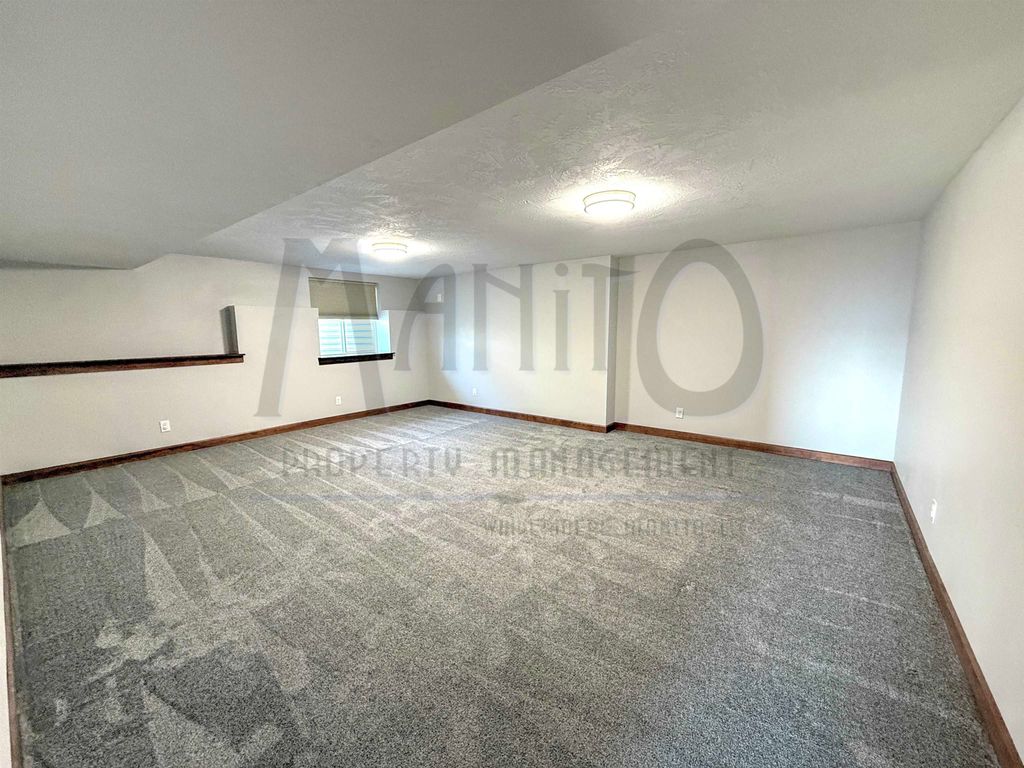 8607 N Upper Mayes Ln, Spokane, WA 99208 photo 35