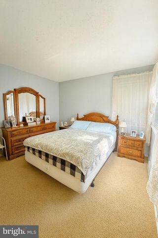 714 W IVY DR, Seaford, DE 19973