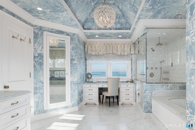 10 Shorehaven Road, Norwalk, CT 06855