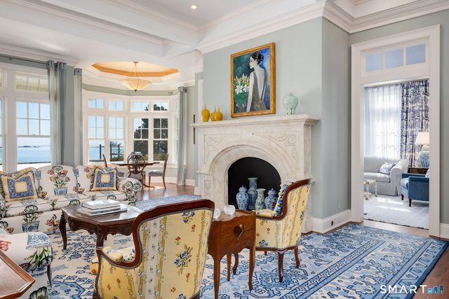 10 Shorehaven Road, Norwalk, CT 06855