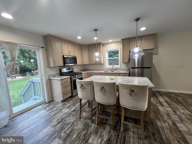 818 GERSHAL AVE, Pittsgrove Twp, NJ 08318