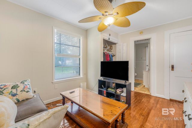 405 N Pine Street, Foley, AL 36535