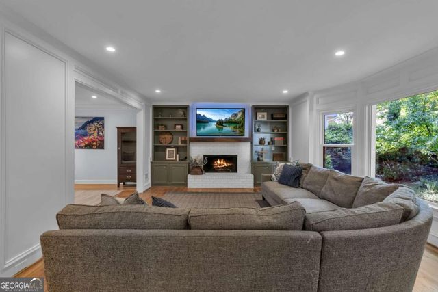 230 Clipper Bay Drive, Alpharetta, GA 30005