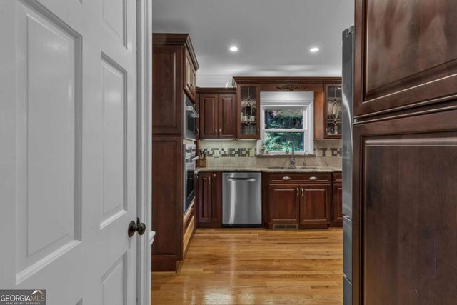 230 Clipper Bay Drive, Alpharetta, GA 30005