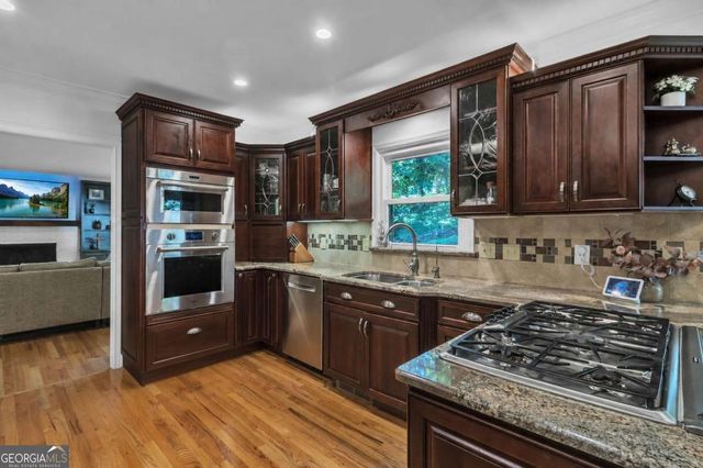 230 Clipper Bay Drive, Alpharetta, GA 30005