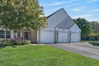 2903 Bartlett Court 202, Naperville, IL 60564