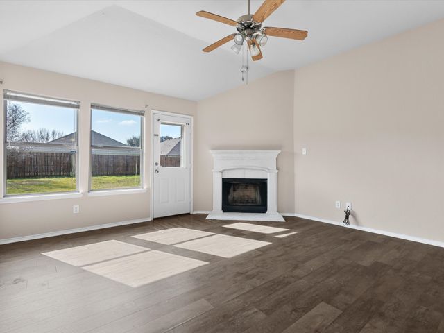 8920 Sagebrush, Cross Roads, TX 76227