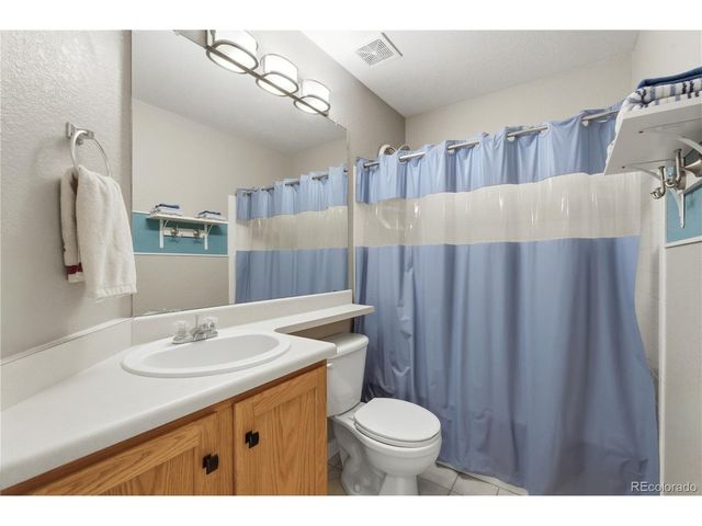 1497 Red Peak Dr, Castle Rock, CO 80109