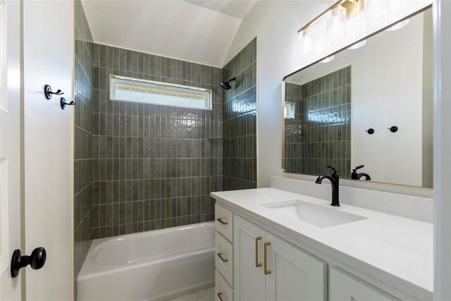 7308 Elaine Street, Yukon, OK 73099