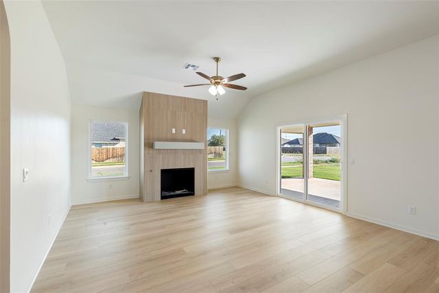 7308 Elaine Street, Yukon, OK 73099