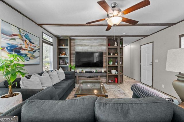 160 Southern Pines Drive, Ellijay, GA 30540