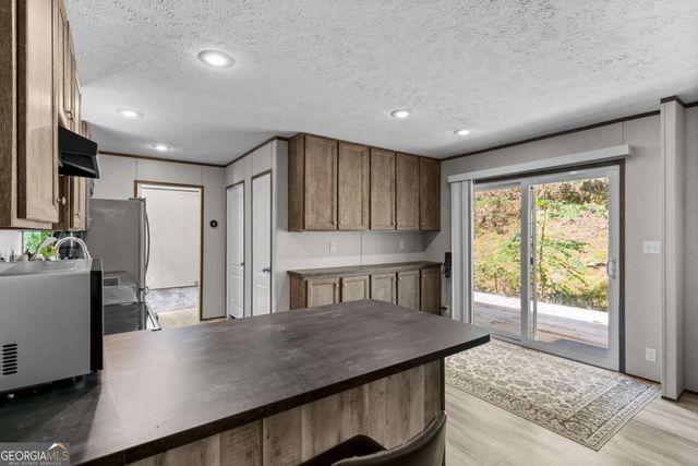 160 Southern Pines Drive, Ellijay, GA 30540