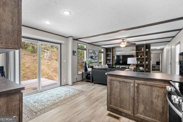 160 Southern Pines Drive, Ellijay, GA 30540