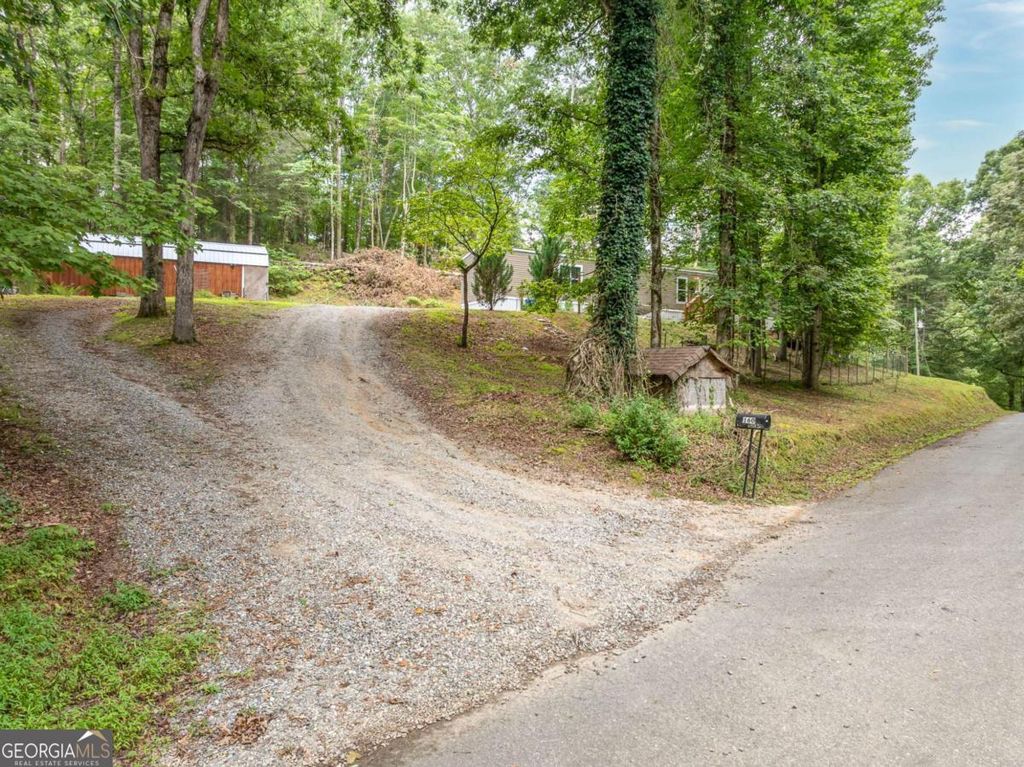 160 Southern Pines Drive, Ellijay, GA 30540