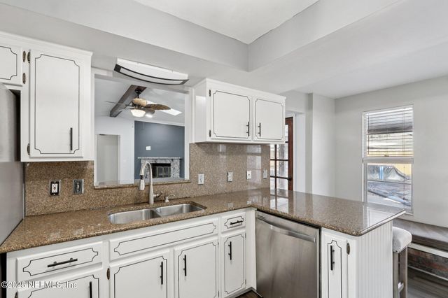 1854 LAKOTNA Drive, Orange Park, FL 32073