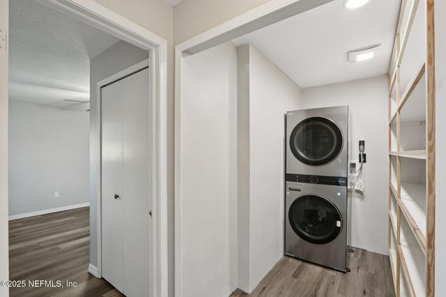 1854 LAKOTNA Drive, Orange Park, FL 32073