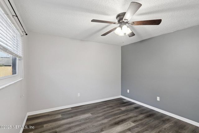 1854 LAKOTNA Drive, Orange Park, FL 32073