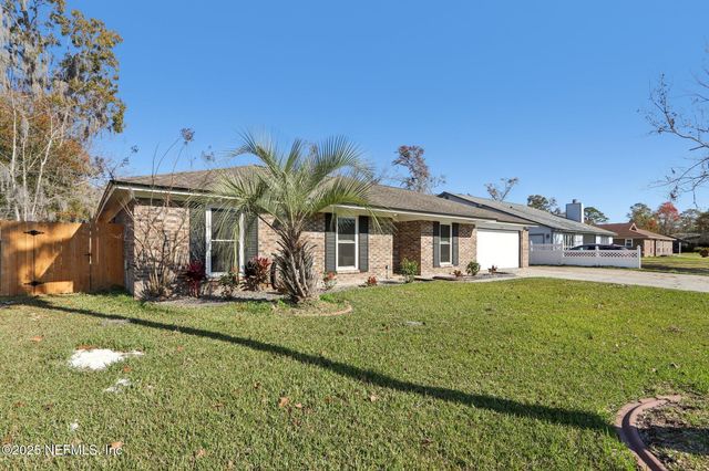 1854 LAKOTNA Drive, Orange Park, FL 32073