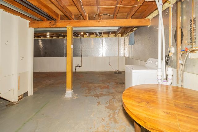 1618 17th Street S, Fargo, ND 58103