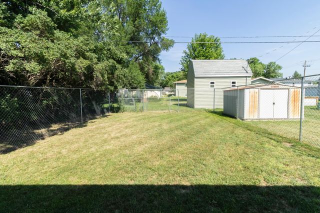 1618 17th Street S, Fargo, ND 58103