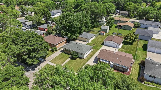 1618 17th Street S, Fargo, ND 58103