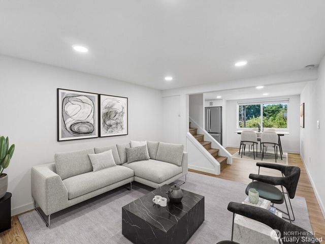 11823 12th Avenue S, Seattle, WA 98168