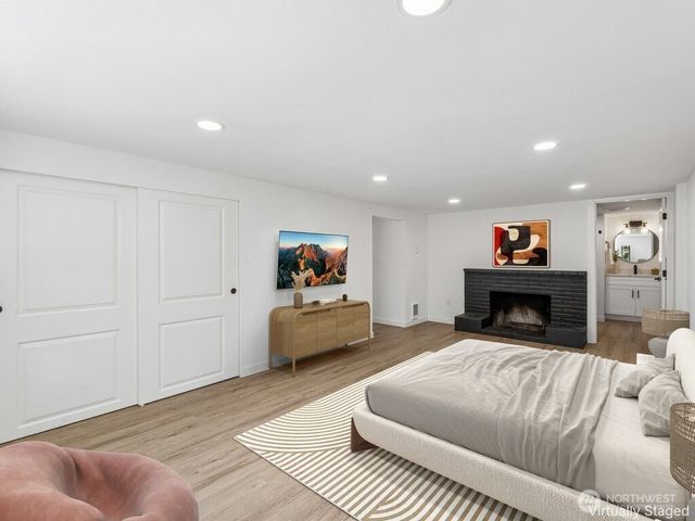 11823 12th Avenue S, Seattle, WA 98168