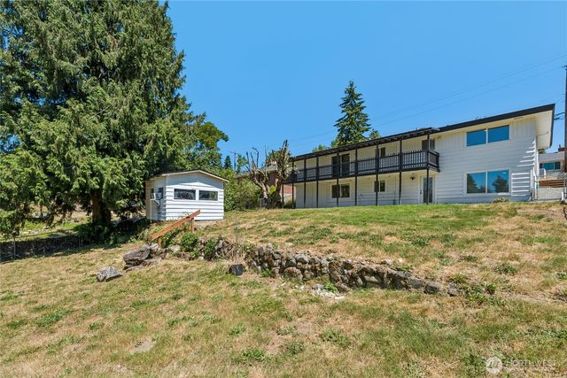 11823 12th Avenue S, Seattle, WA 98168