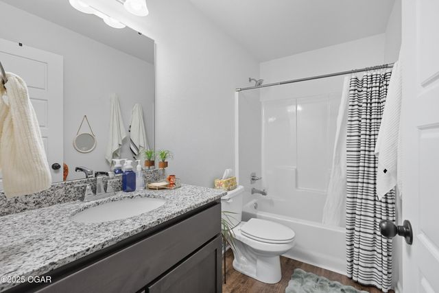 1524 Central St, Joplin, MO 64801