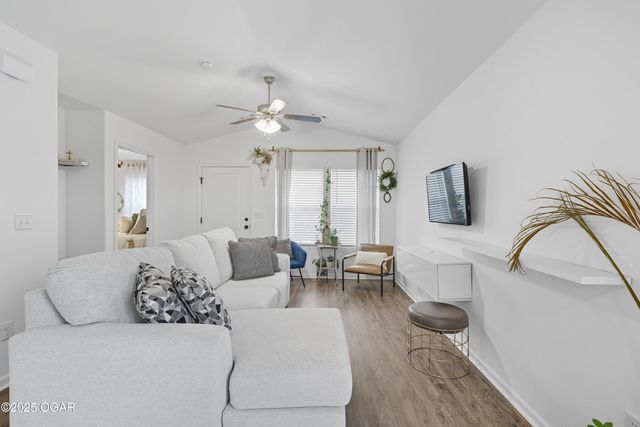 1524 Central St, Joplin, MO 64801