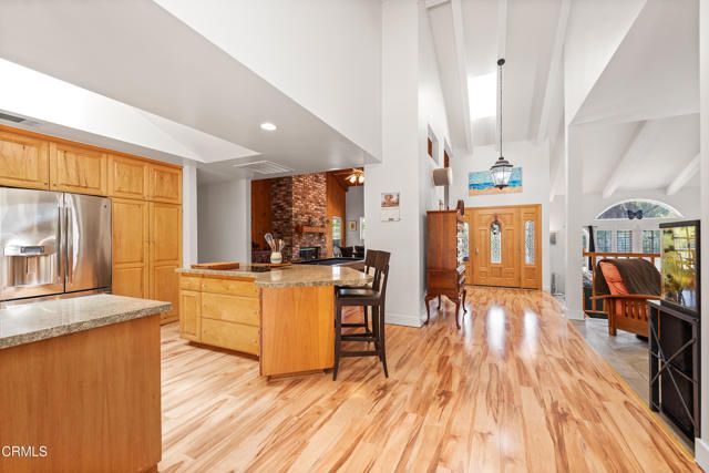 4850 N Moorpark Road, Thousand Oaks, CA 91360