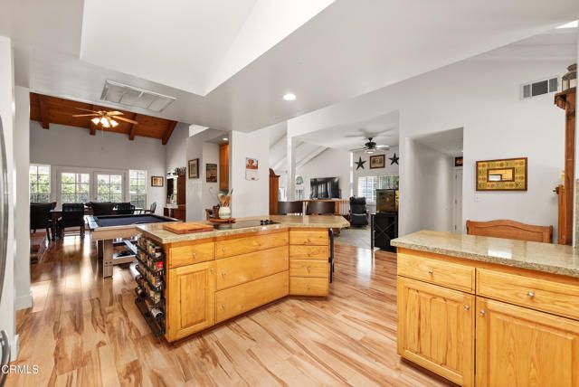 4850 N Moorpark Road, Thousand Oaks, CA 91360