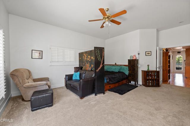 4850 N Moorpark Road, Thousand Oaks, CA 91360