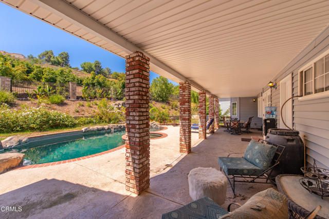 4850 N Moorpark Road, Thousand Oaks, CA 91360